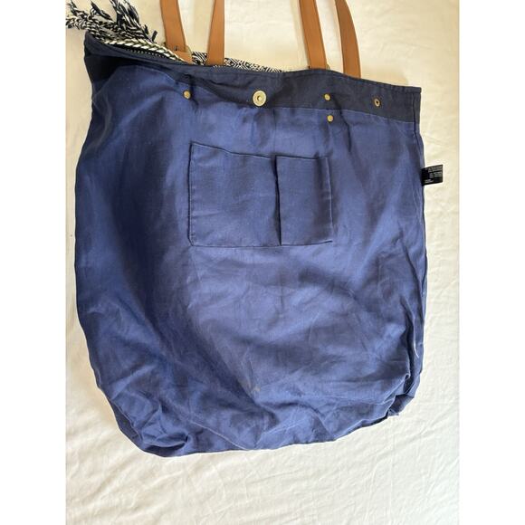 Twig & Arrow BOHO Woven Beach Weekend Tote Bag Fringe Beaded Red White & Blue - Picture 11 of 11